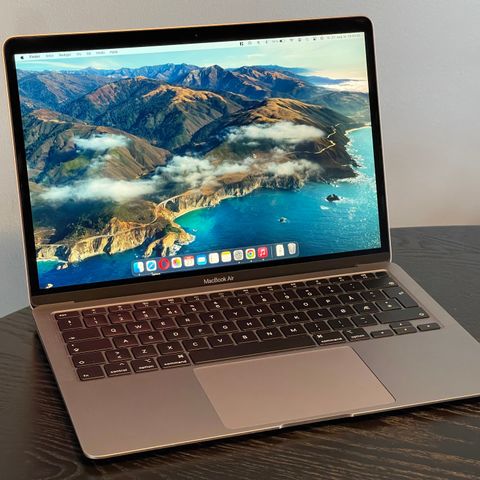 MacBook Air 13" (2020) Space Gray, Intel, 8 GB RAM