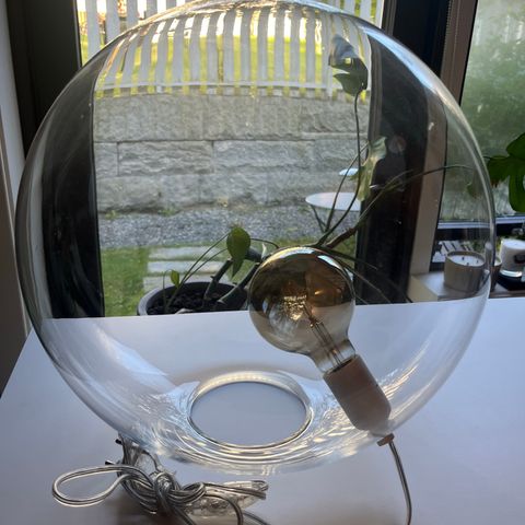 Lampe i glass