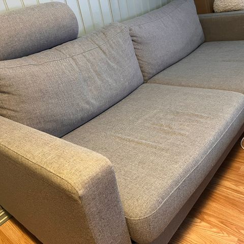 Pent brukt sofa