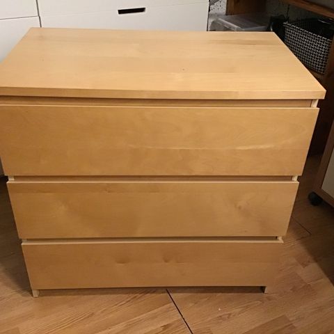 Malm kommode fra IKEA