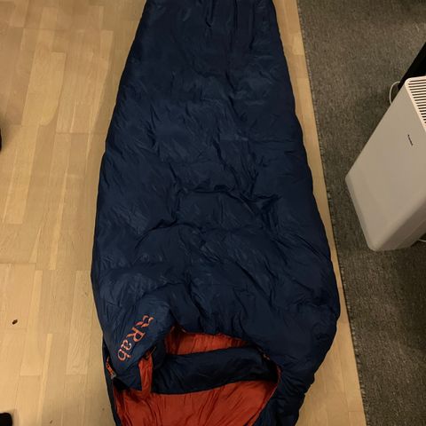 RAB ascent 700 xl wide sovepose. Ny pris!