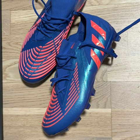 Adidas predator fotballsko