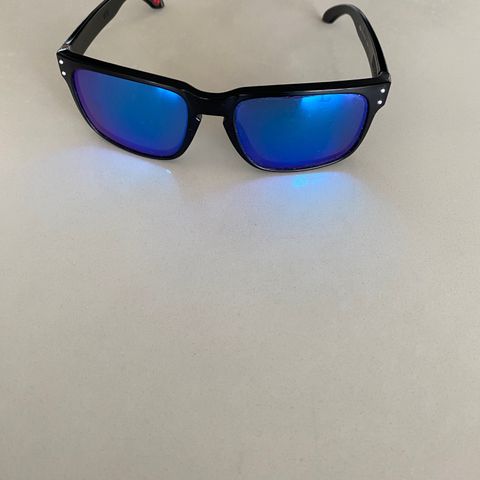 Oakley Holbrook Matte Black 1.100,-inkl frakt