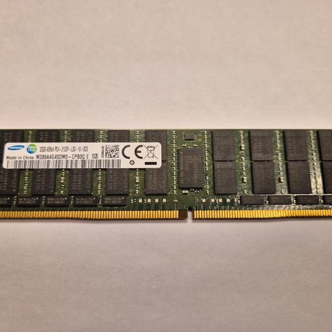 48 x DELL - Samsung 32GB ECC Server RAM DDR4-2133