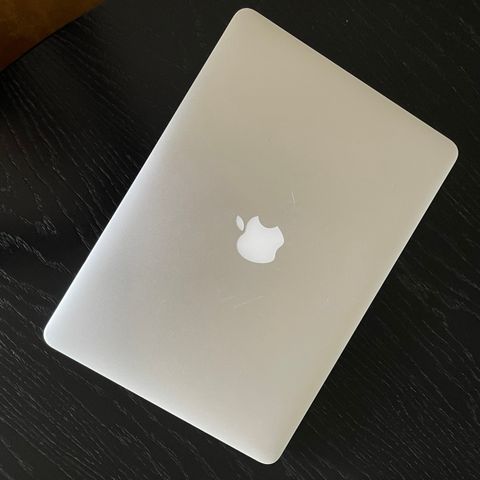 Macbook Air (2014)