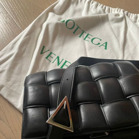 Bottega Veneta veske, padded cassette