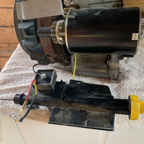 Briggs & Stratton motor RESERVERT