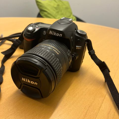 Nikon D 80 med ekstra linse