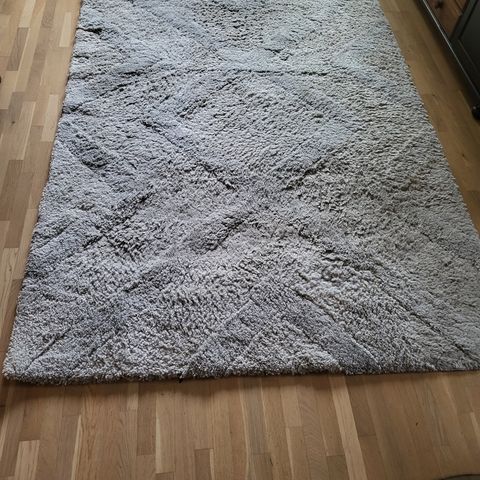 Gulvteppe   floor carpet ull 162x226