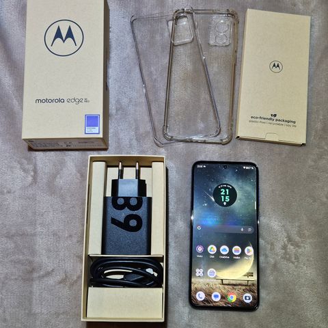 Fri frakt Motorola Edge 30 Neo