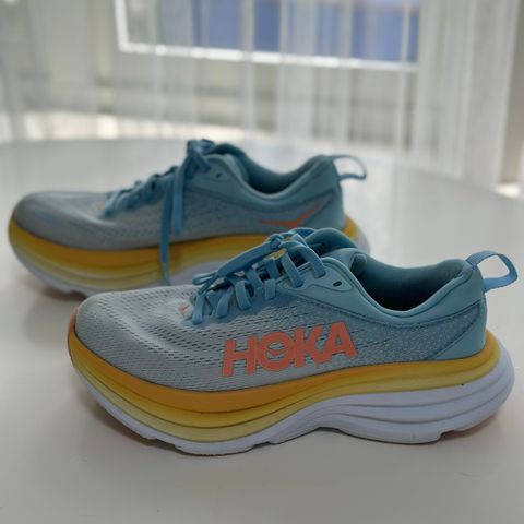 Hoka Bondi 8