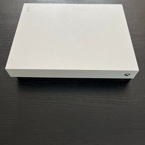 Xbox One X