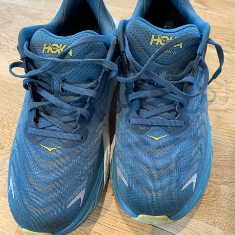 Hoka Arahi 6 str 41 1/3