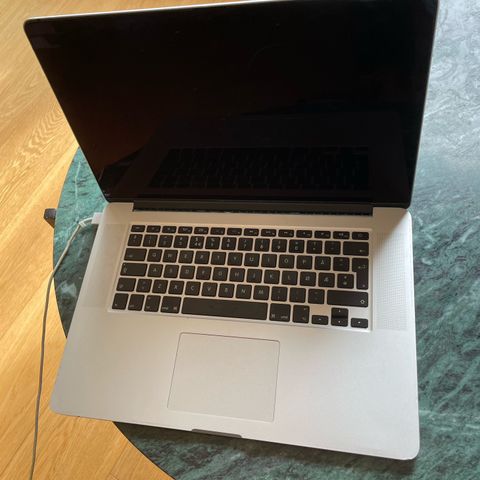 MacBook Pro (Retina 15-inch mid 2012)