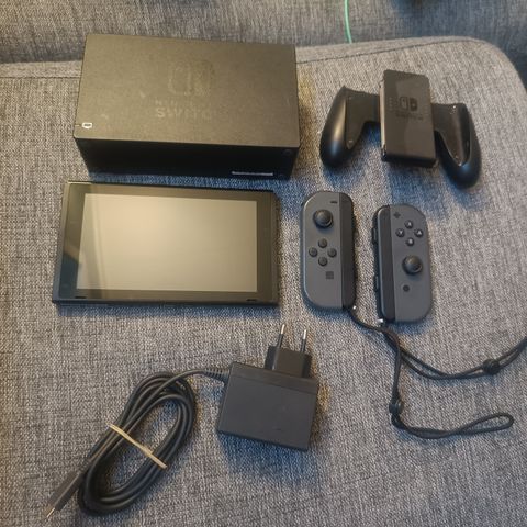 Nintendo Switch - nyeste modell