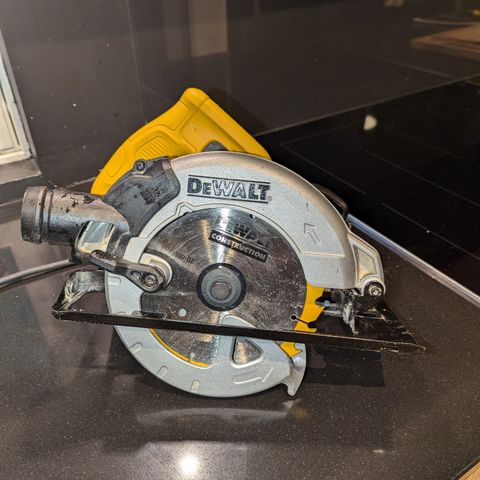 Dewalt DWE550-QS