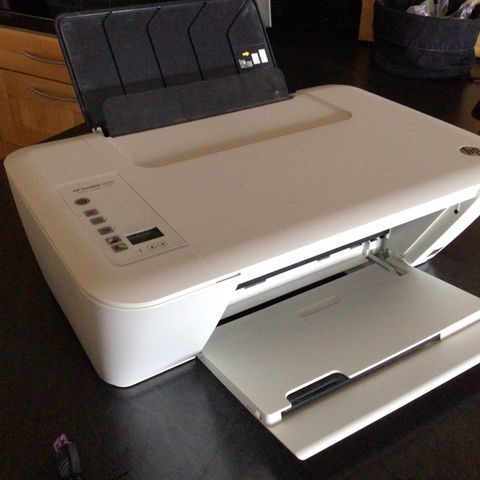 HP Deskjet 2540 selges