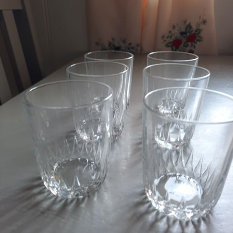 6 stk. Italienske glass