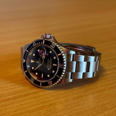 Rolex Submariner 16610 2005 modell