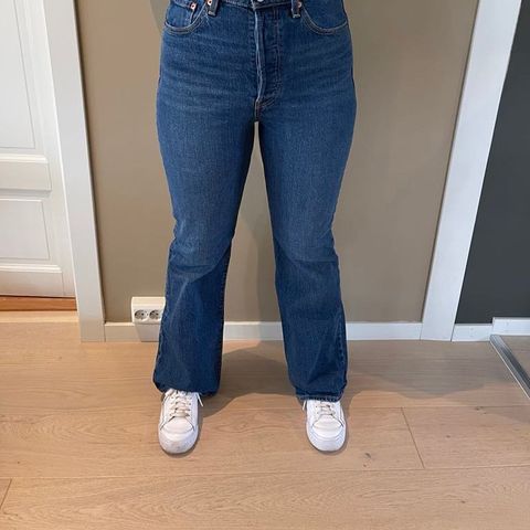 Bootcut Levis bukse