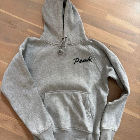 Peak performance hoodie