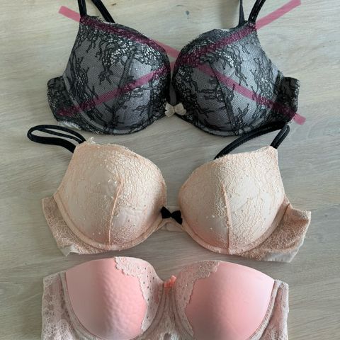 Victoria Secret BH x2 str. 36C