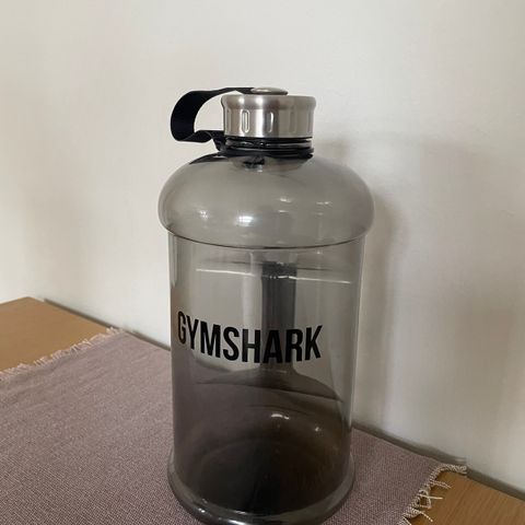 Gymshark drikkeflaske sort, 2L