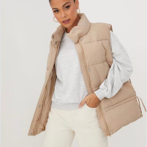 Beige vest