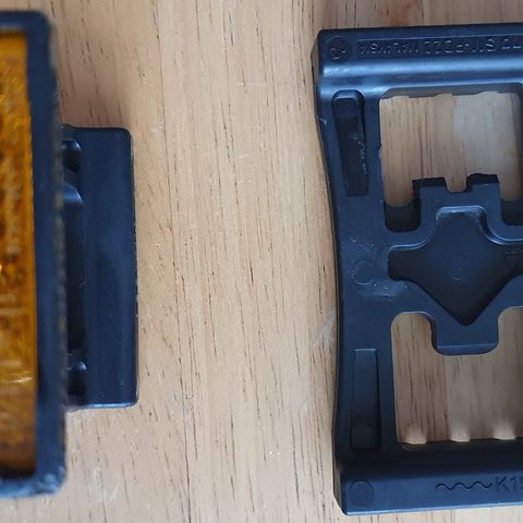 Pedalplate med refleks for Shimano spd sykkelpedaler