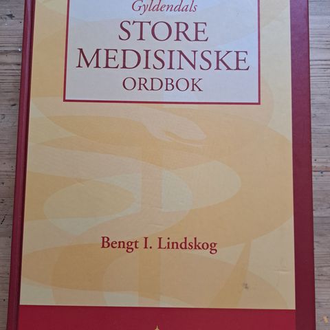 Gyldendals store medisinske ordbok som ny. :-)