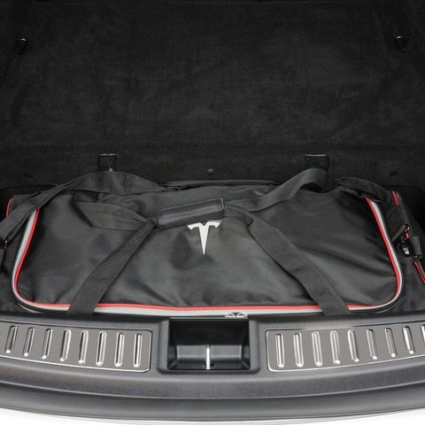 Pent brukt Tesla trillebag/koffert