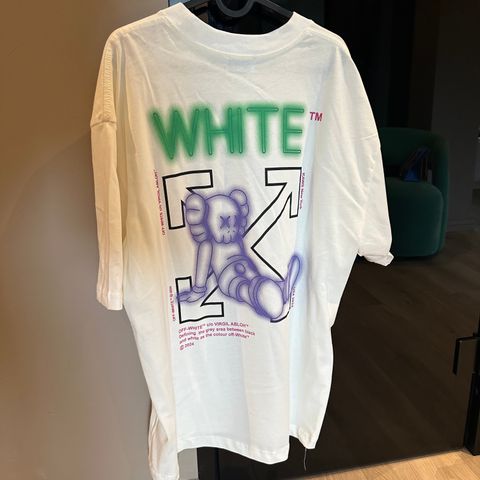 Off-white tee NY st xl