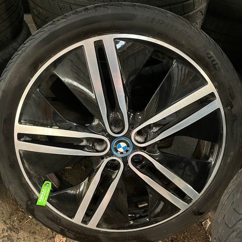 Pent brukte 20” BMW i3 komplett sommerhjul