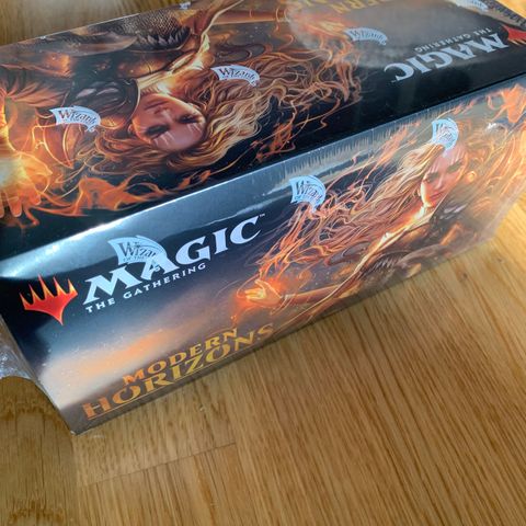 Magic the Gathering uåpnet Modern Horizons booster box