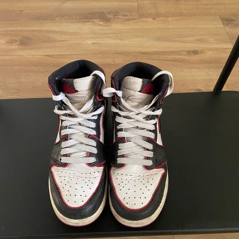 Jordan sneakers Bloodline