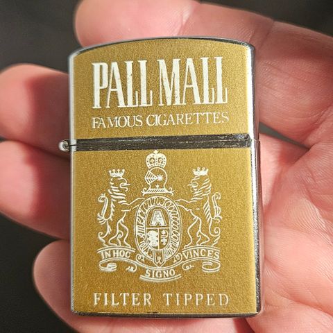 Lighter Pall Mall