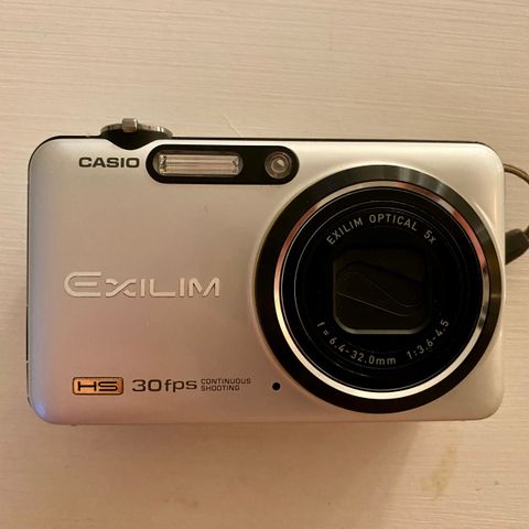 Casio EX-FC100 kompaktkamera / digicam