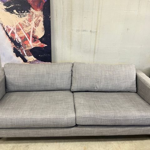 Selger 2 sofaer - 1500kr hver! Kan levere mot tillegg