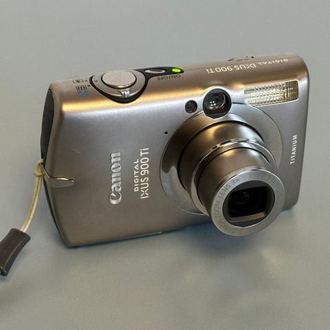 Canon Ixus 900 Ti