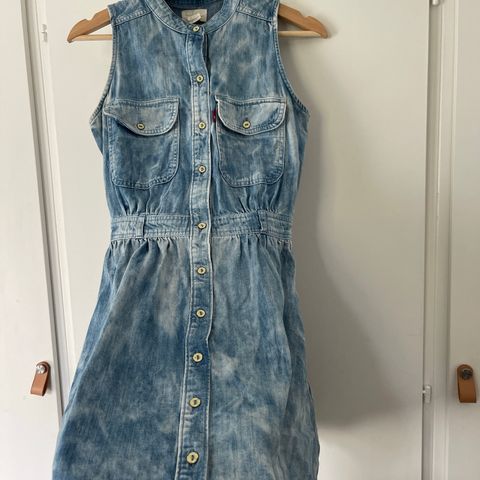 Levis jeanskjole str XS (S)