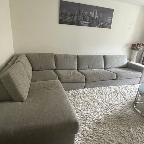 Selger fin brukt sofa