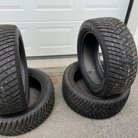 GOODYEAR ULTRAGRIP ICE ARCTIC 4X4