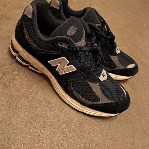 New Balance 2002