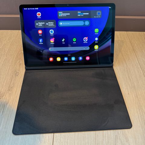 Samsung Galaxy tablet S9|12gb ram|256gb lagring|pluss tilbehør