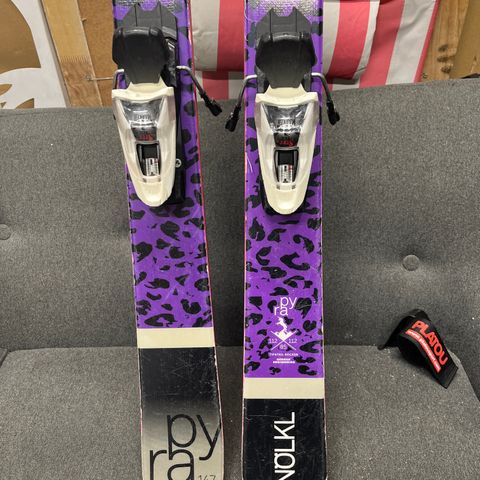 Volkl Twin tip ski