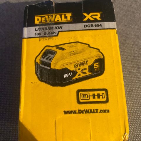 DEWALT  XR LITHIUM 18v