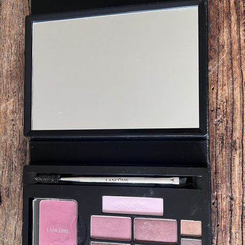 Lancome makeup essentials palette