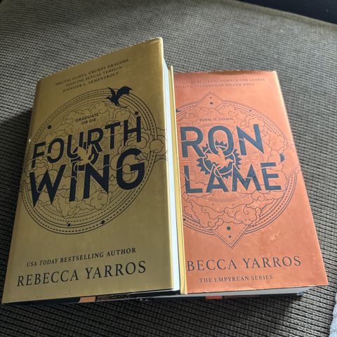 Fourth wing- Rebecca Yarros