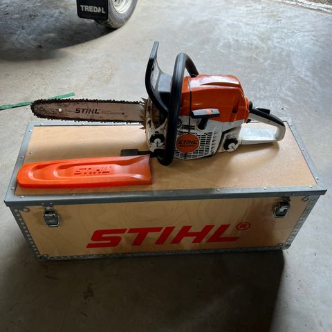 STIHL MS241C