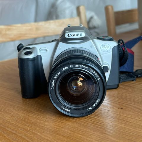 Canon eos 300